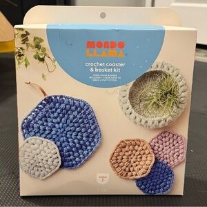 Mondo Llama Crochet Coaster & Basket Kit